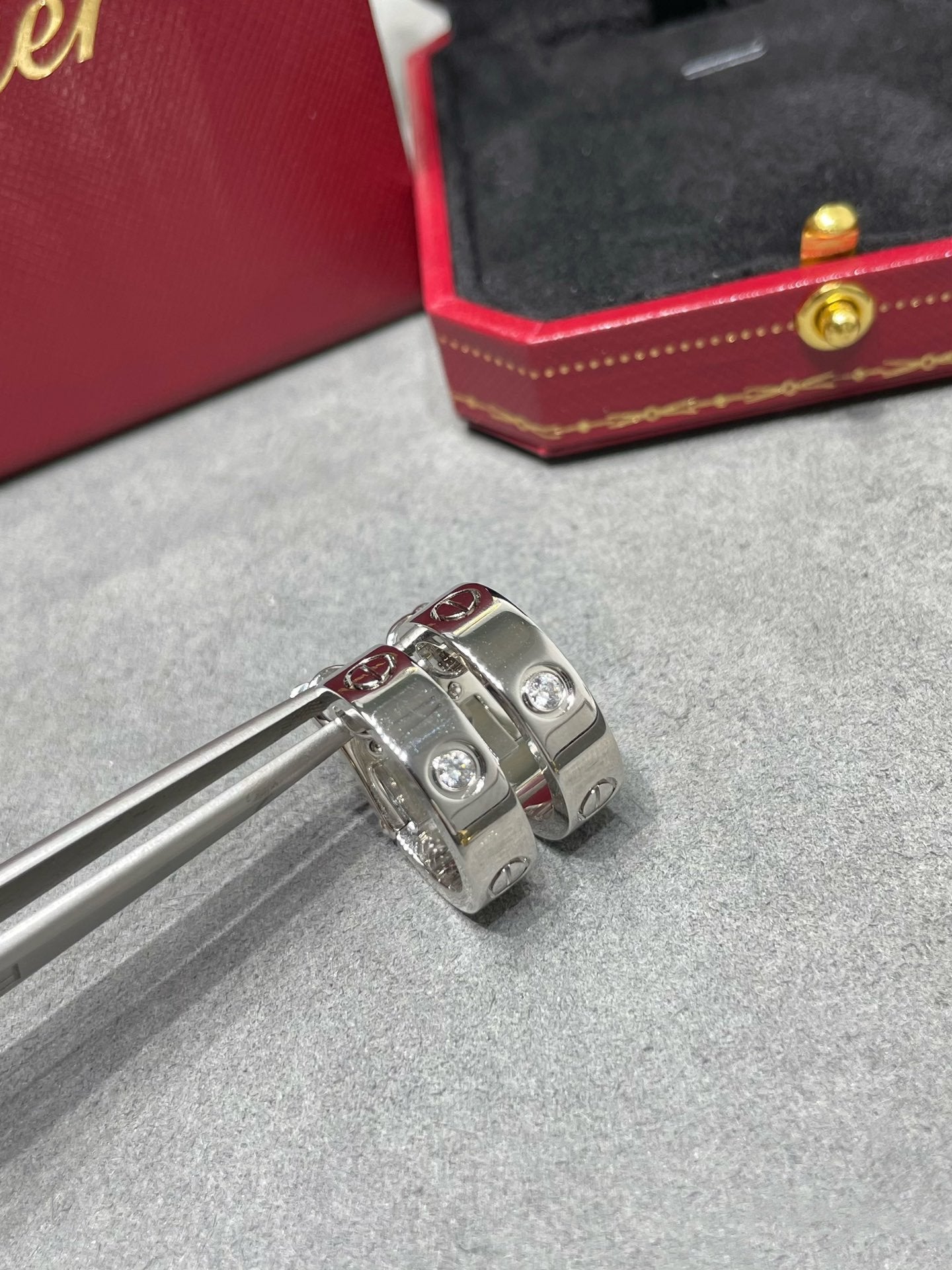 [ORA]LOVE 5.5MM 1 DIAMOND EARRINGS