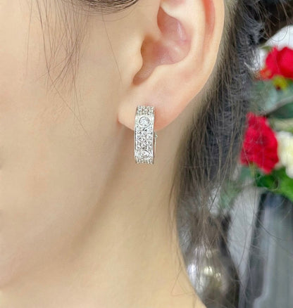 [ORA]LOVE 5.5MM DIAMOND PAVED EARRINGS