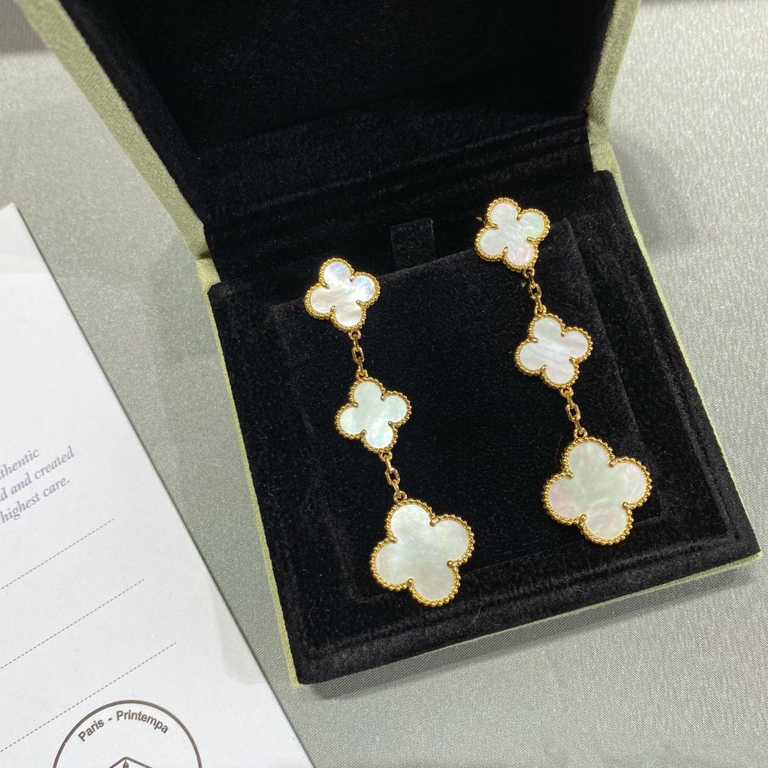 [ORA]CLOVER MOP 3 MOTIFS GOLD EARRINGS