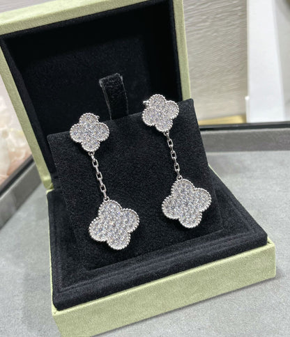 [ORA]CLOVER 2 MOTIFS DIAMOND PAVED SILVER EARRINGS