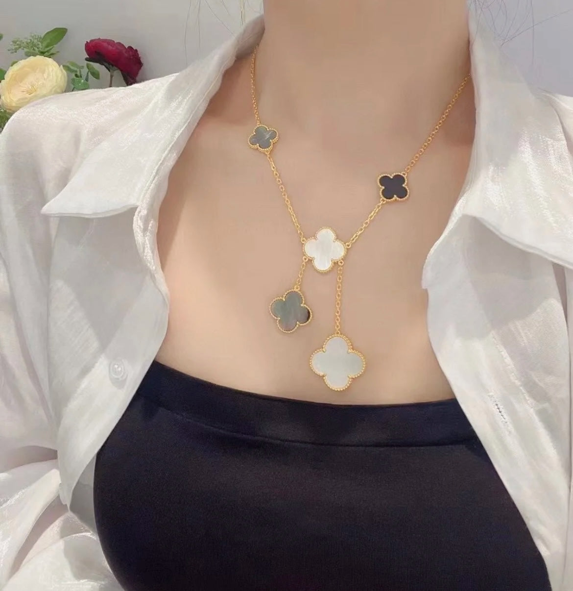 [ORA]CLOVER 6 MOTIF MOP ONYX GOLD NECKLACE