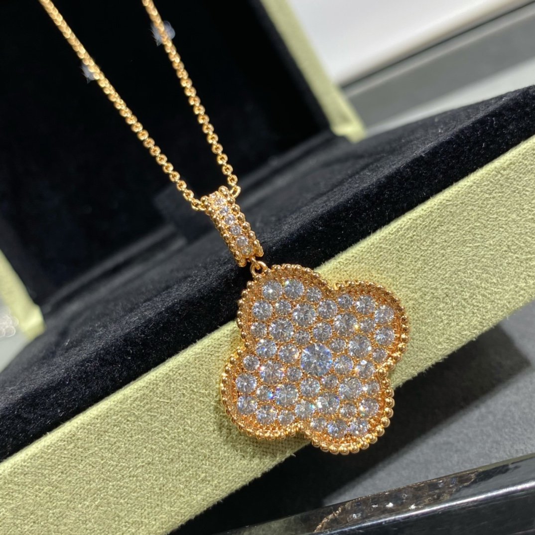 [ORA]KLEE 25MM GROSSER ANHÄNGER MIT DIAMANTPAVÉ LANGER HALSKETTE