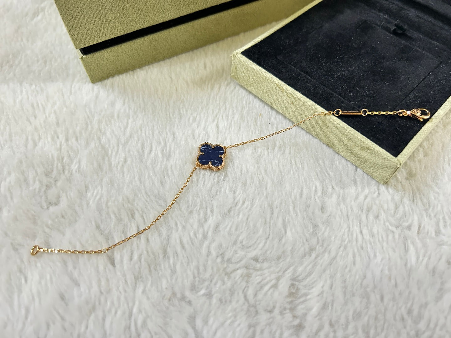 [ORA]CLOVER 1 MOTIF PIETERSITE BRACELET