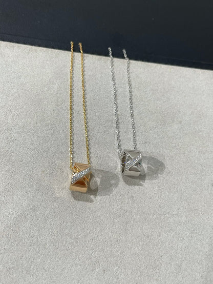 [ORA]LIENS EVIDENCE DIAMOND NECKLACE