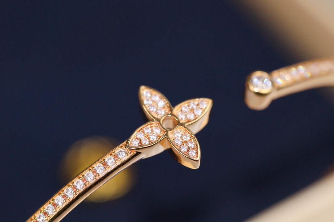 [ORA]IDYLLE PINK GOLD OPEN BRACELET DIAMOND PAVED