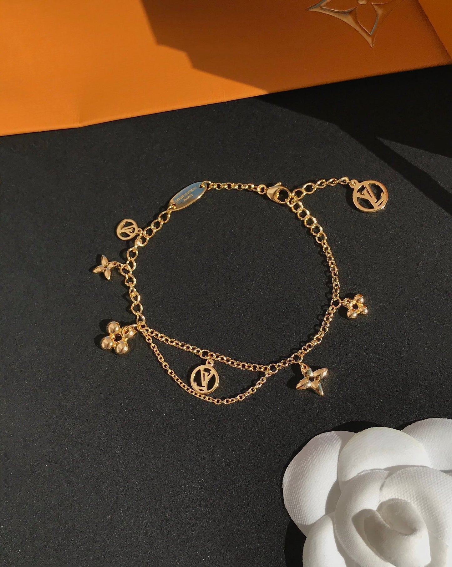 [ORA]BLOOMING PINK GOLD MOP BRACELET