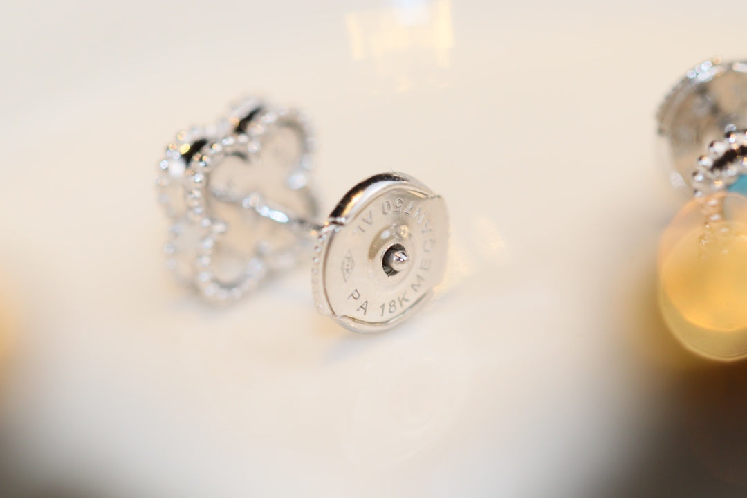 [ORA]CLOVER MINI TURQUOISE SILVER STUD EARRINGS