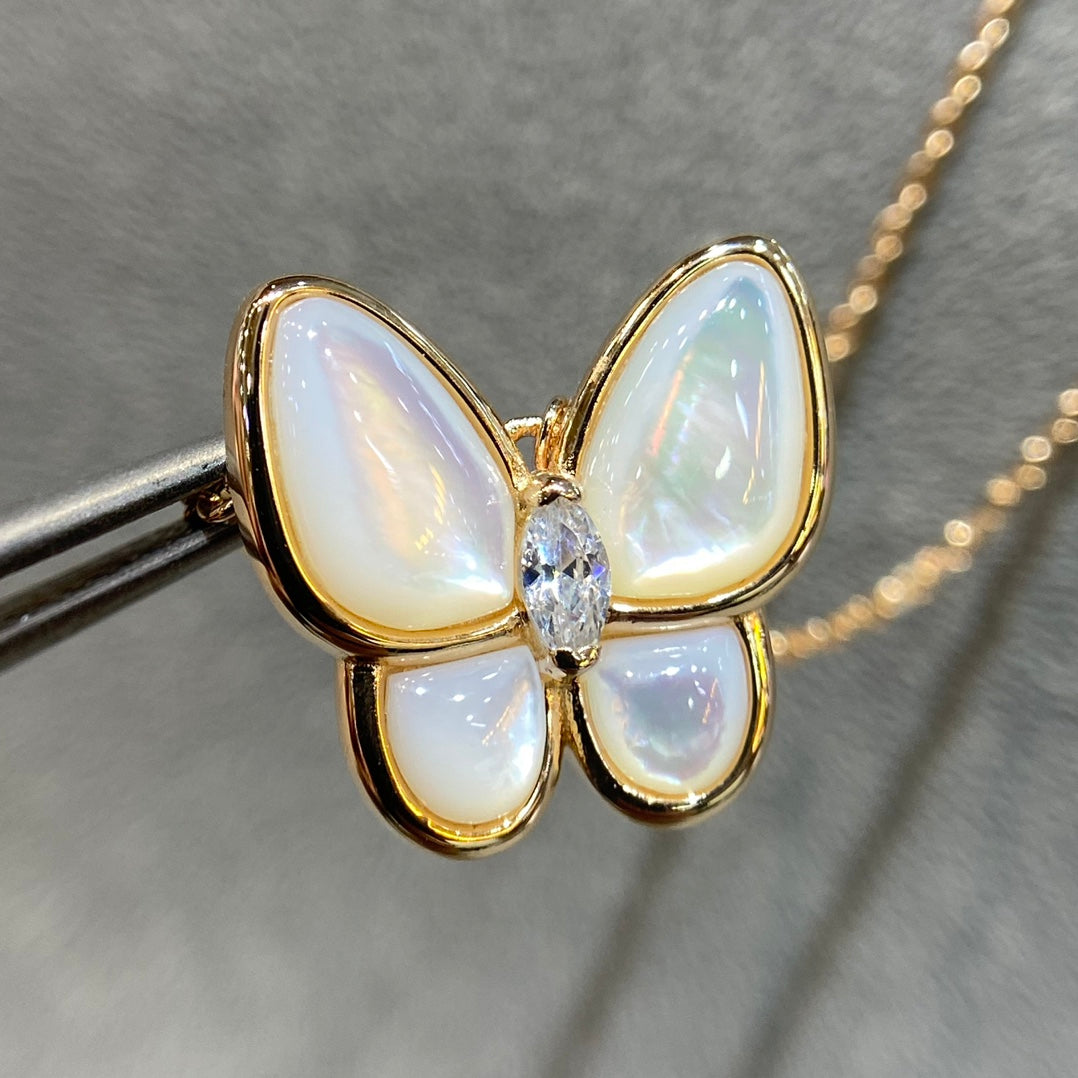 [ORA]BUTTERFLY MOP DIAMOND NECKLACE