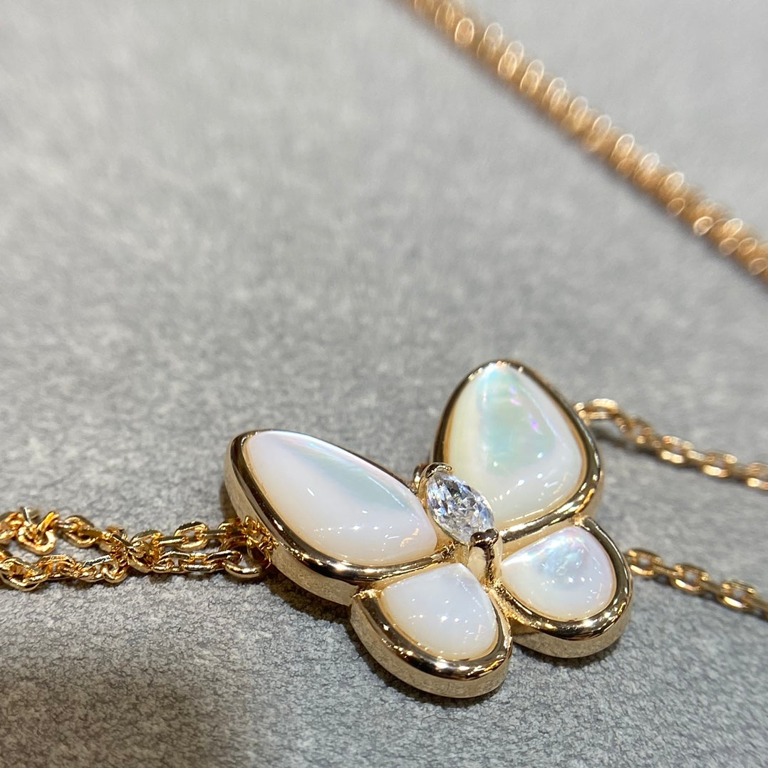 [ORA]BUTTERFLY MOP DIAMOND NECKLACE