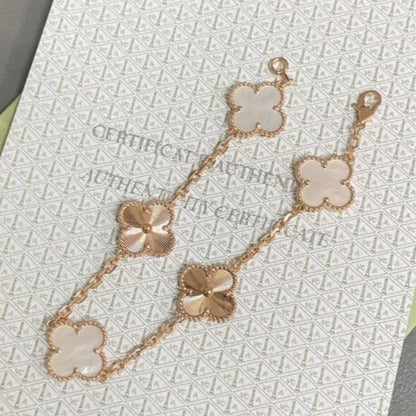 [ORA]CLOVER WHITE PEARL MOP 5 MOTIF BRACELET COLLECTION