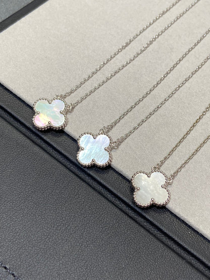 [ORA]CLOVER MEDIUM SILVER WHITE MOP NECKLACE