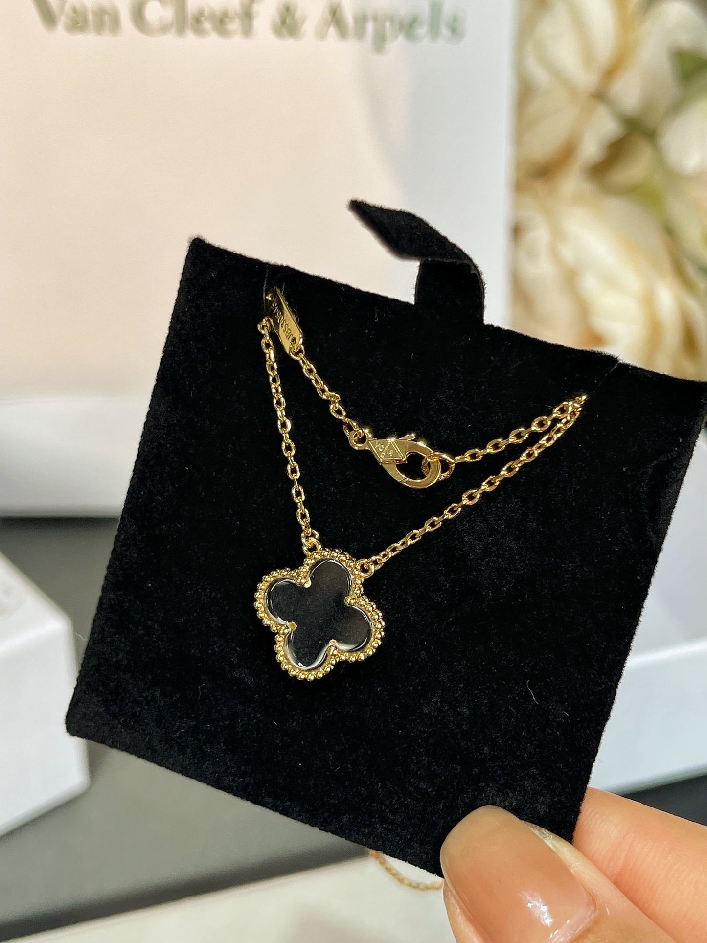 [ORA]CLOVER ROCK CRYSTAL ROSE GOLD NECKLACE