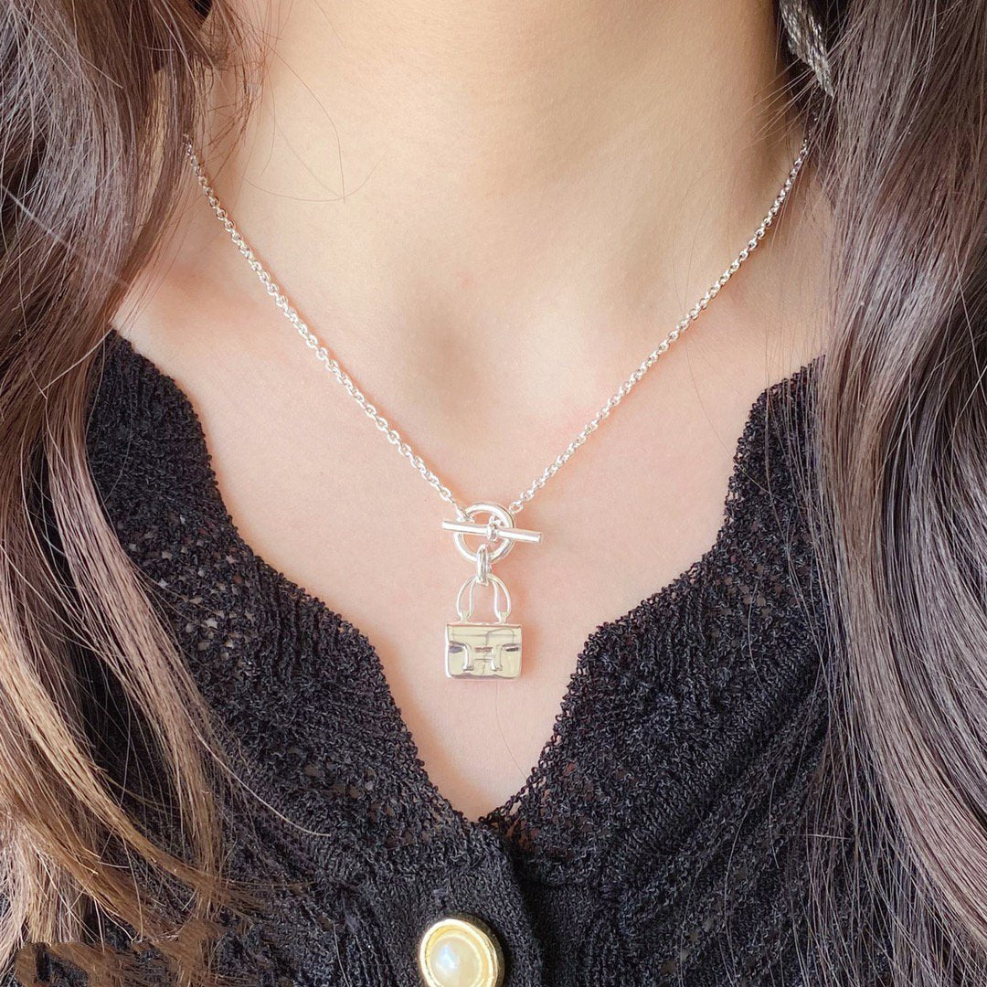 [ORA]CONSTANCE PEDANT SILVER NECKLACE