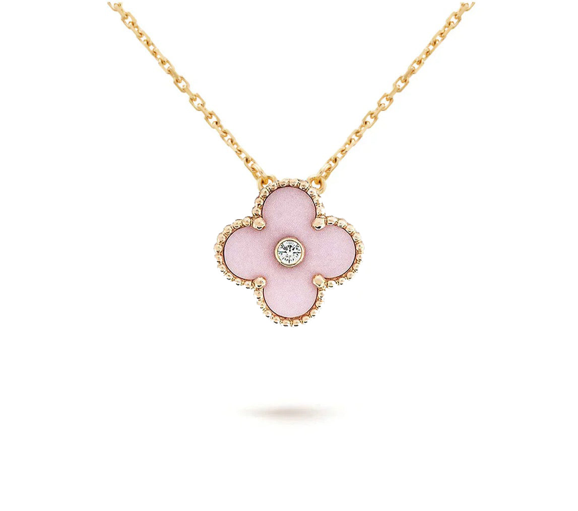 [ORA]CLOVER 15MM CHRISTMAS LIMITED EDITION SINGLE FLOWER NECKLACE