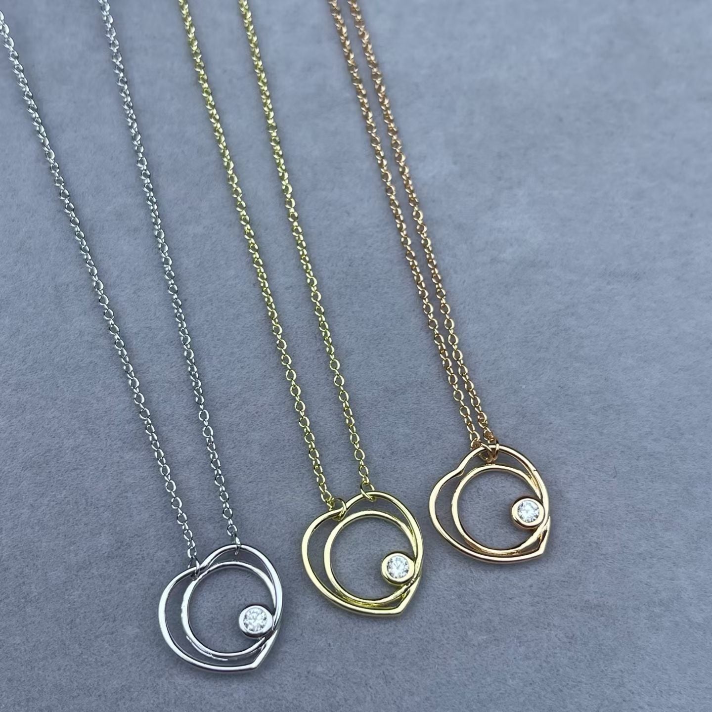[ORA]H Double Heart Loop Solitaire Pendant Necklace