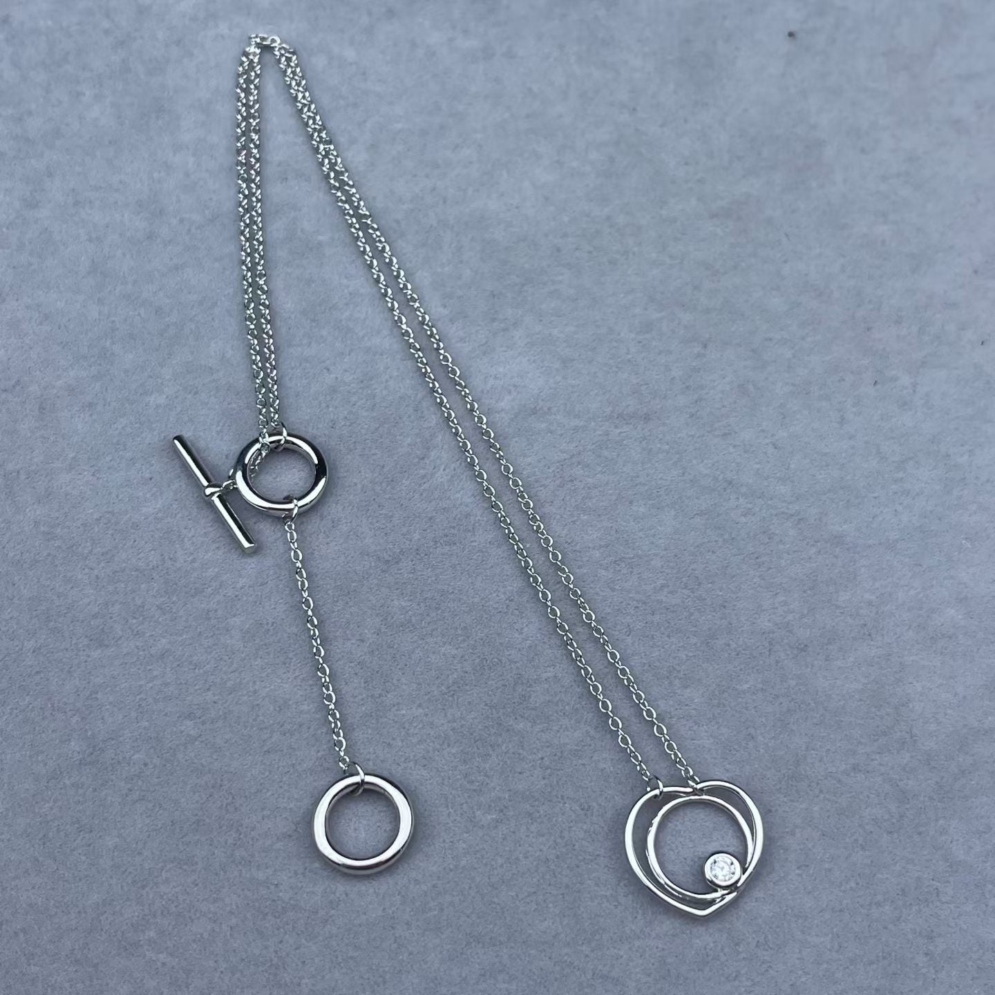 [ORA]H Double Heart Loop Solitaire Pendant Necklace