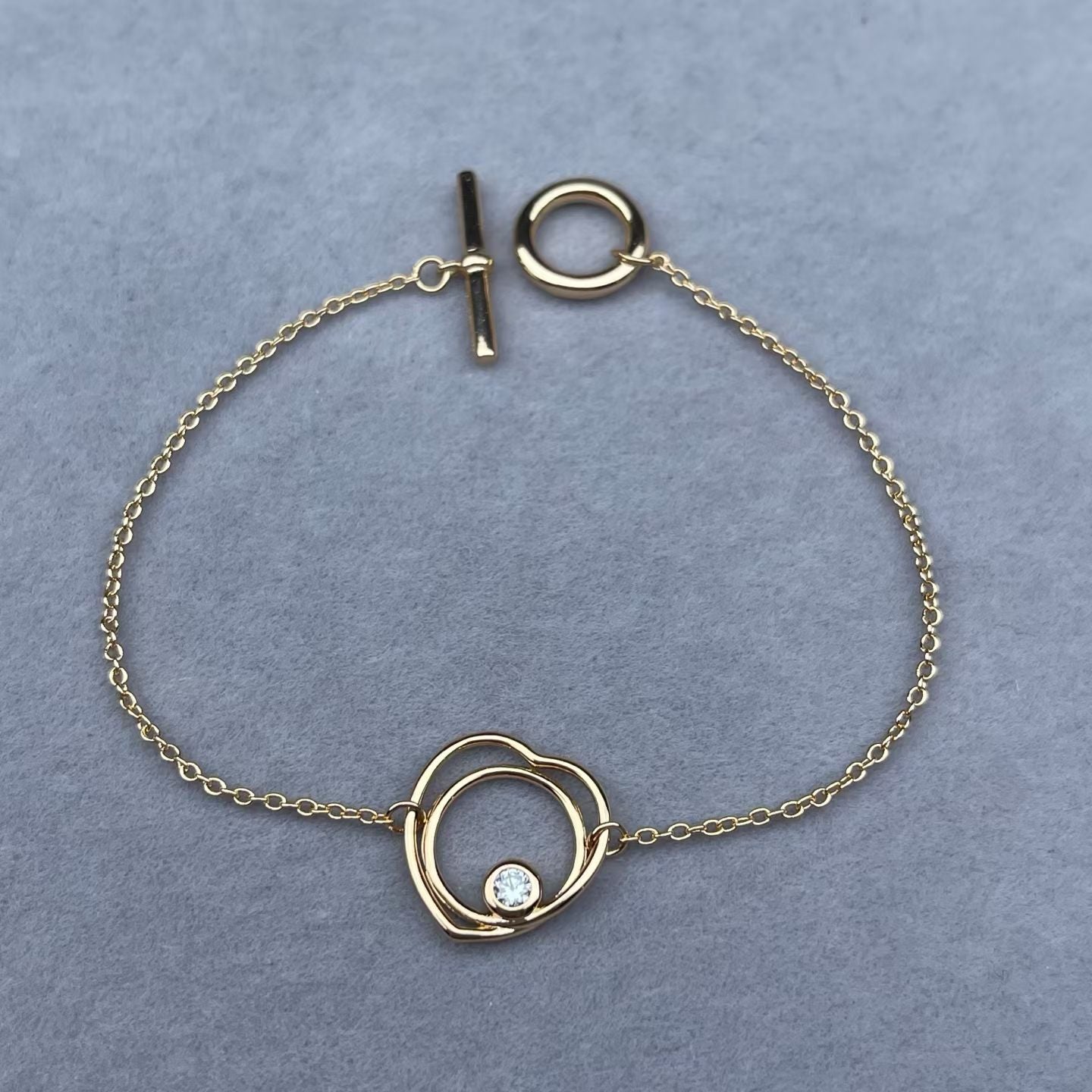 [ORA]H Double Heart Loop Solitaire Pendant Necklace