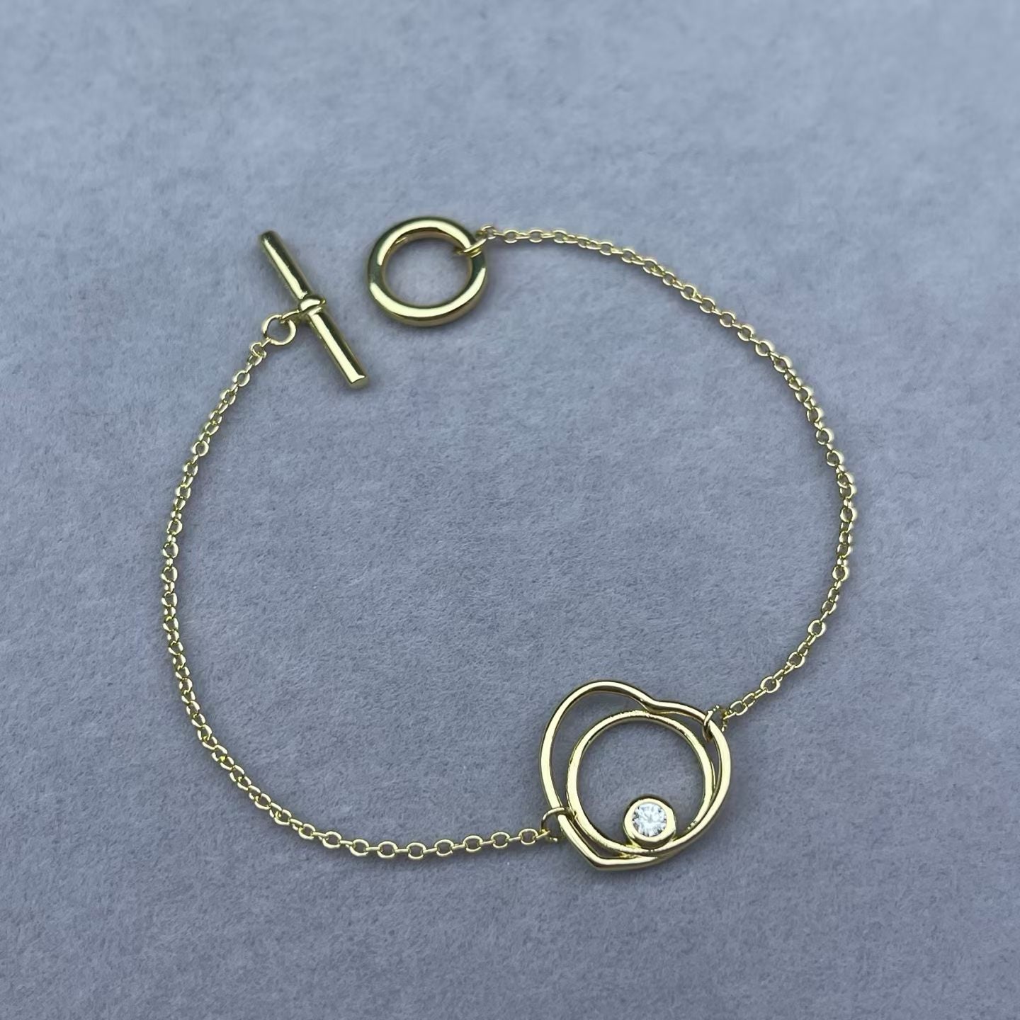 [ORA]H Double Heart Loop Solitaire Pendant Necklace
