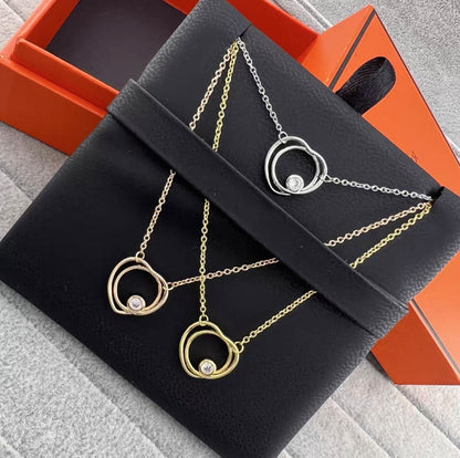 [ORA]H Double Heart Loop Solitaire Pendant Necklace