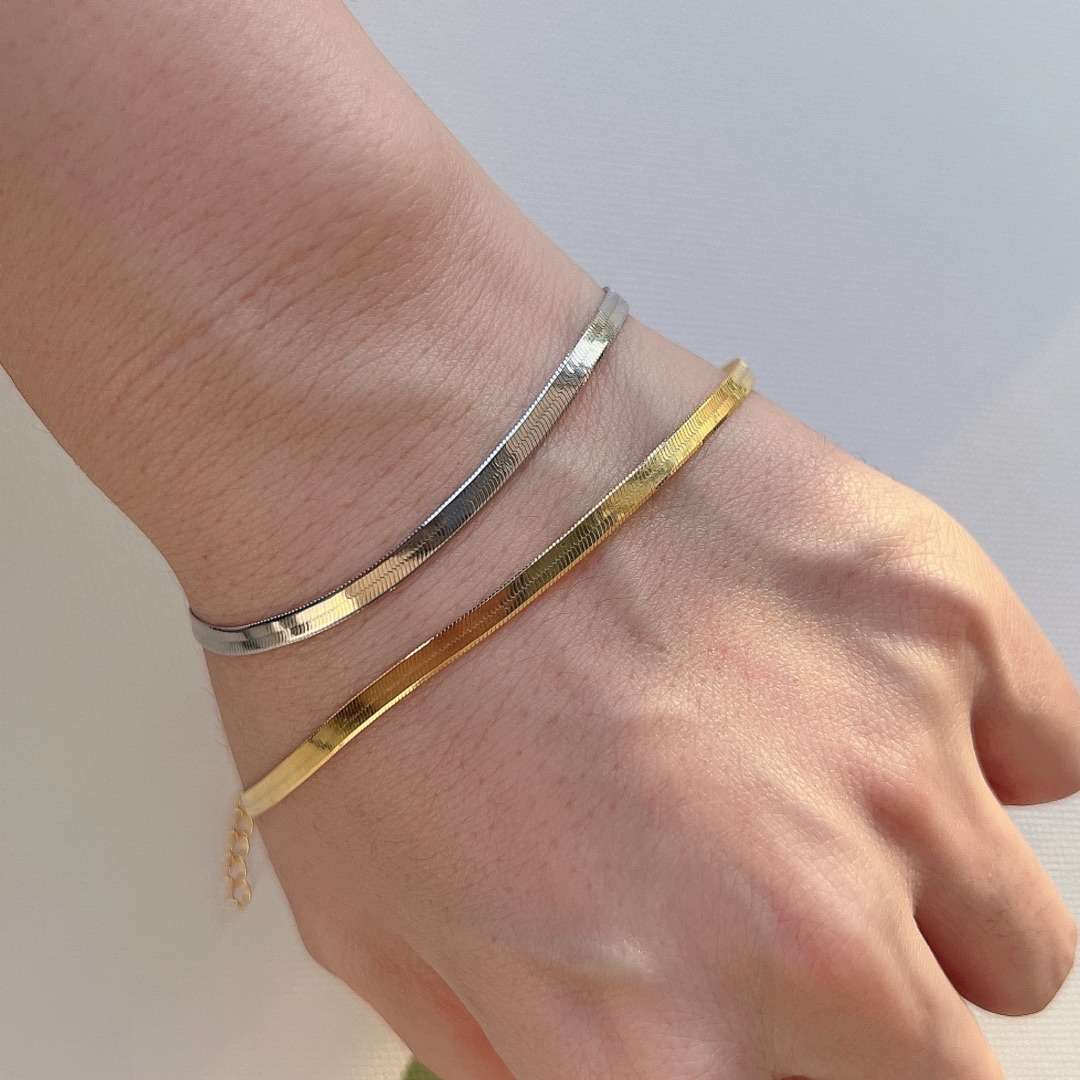 [ORA ]Flat Snake Bone Chain Blade Necklace