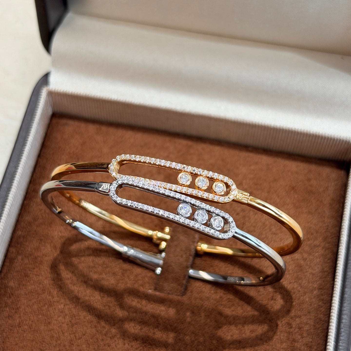 [ORA]Move Pav¨¦ Diamond Bangle Bracelet M