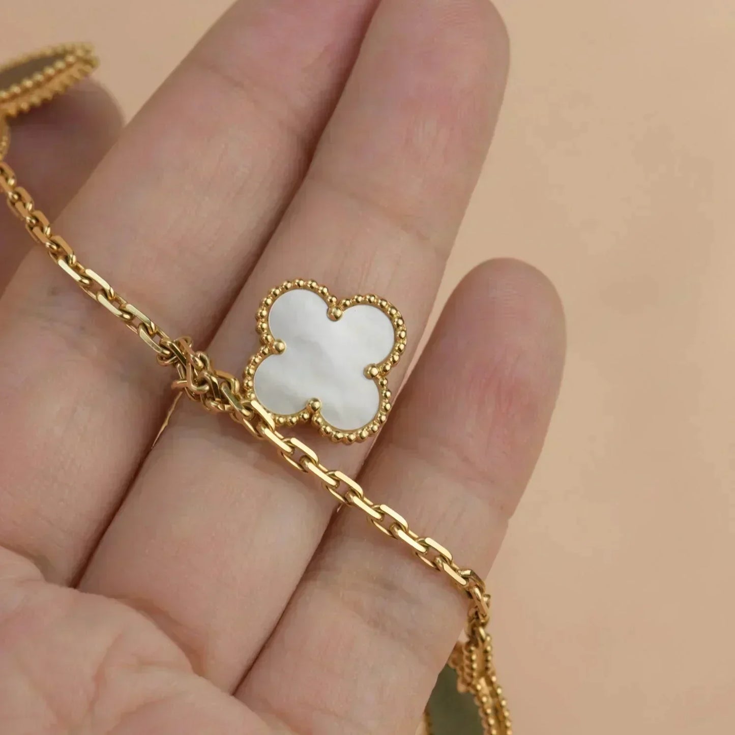 [ORA]LUCKY SPRING 5 MOTIF GOLD BRACELET