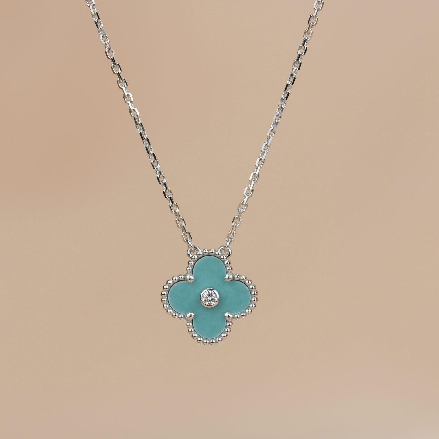 [ORA]CLOVER 15MM DIAMOND SVRES PORCELAIN  NECKLACE SILVER