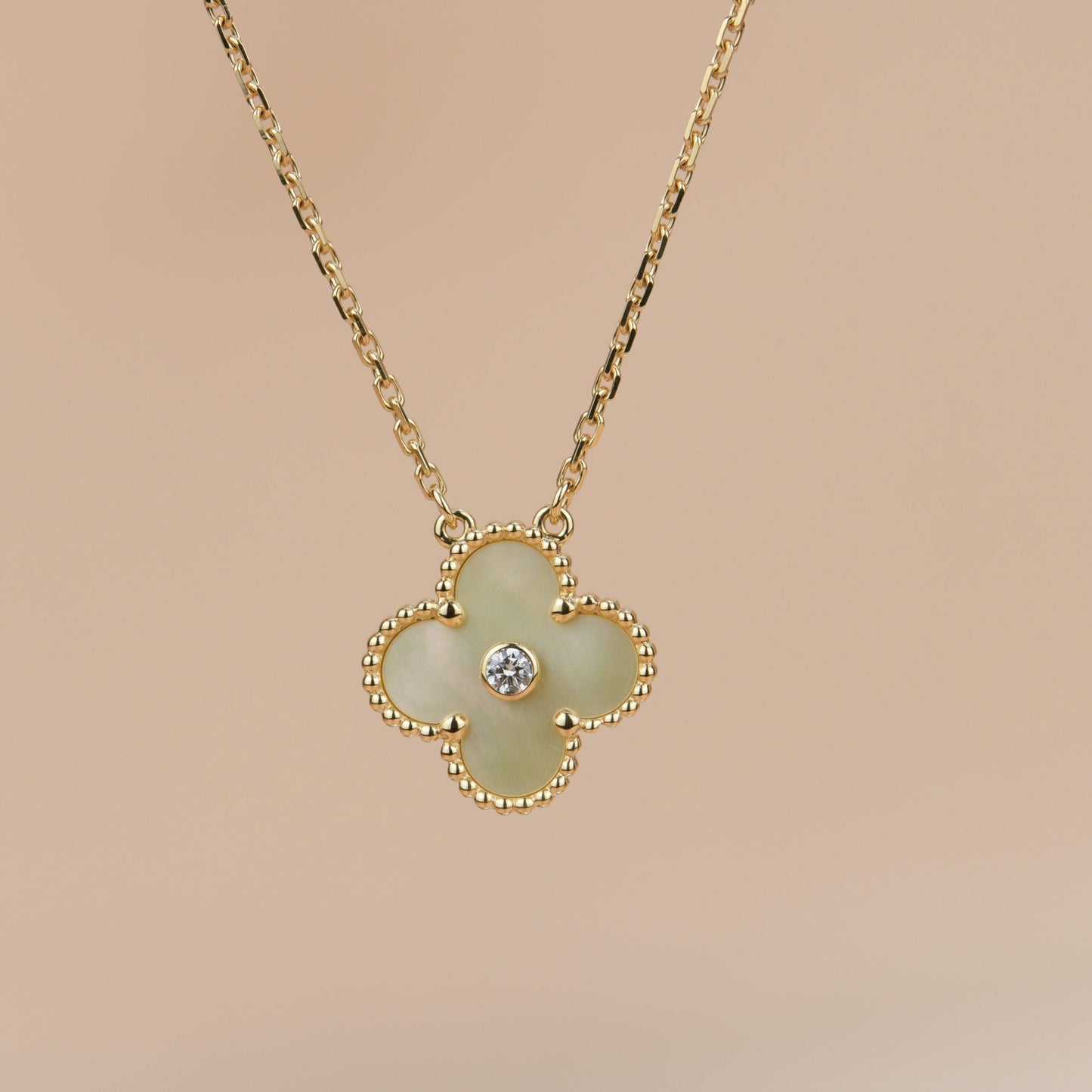 [ORA]CLOVER 15MM DIAMOND GOLD MOTHER OF PEARL NECKLACE
