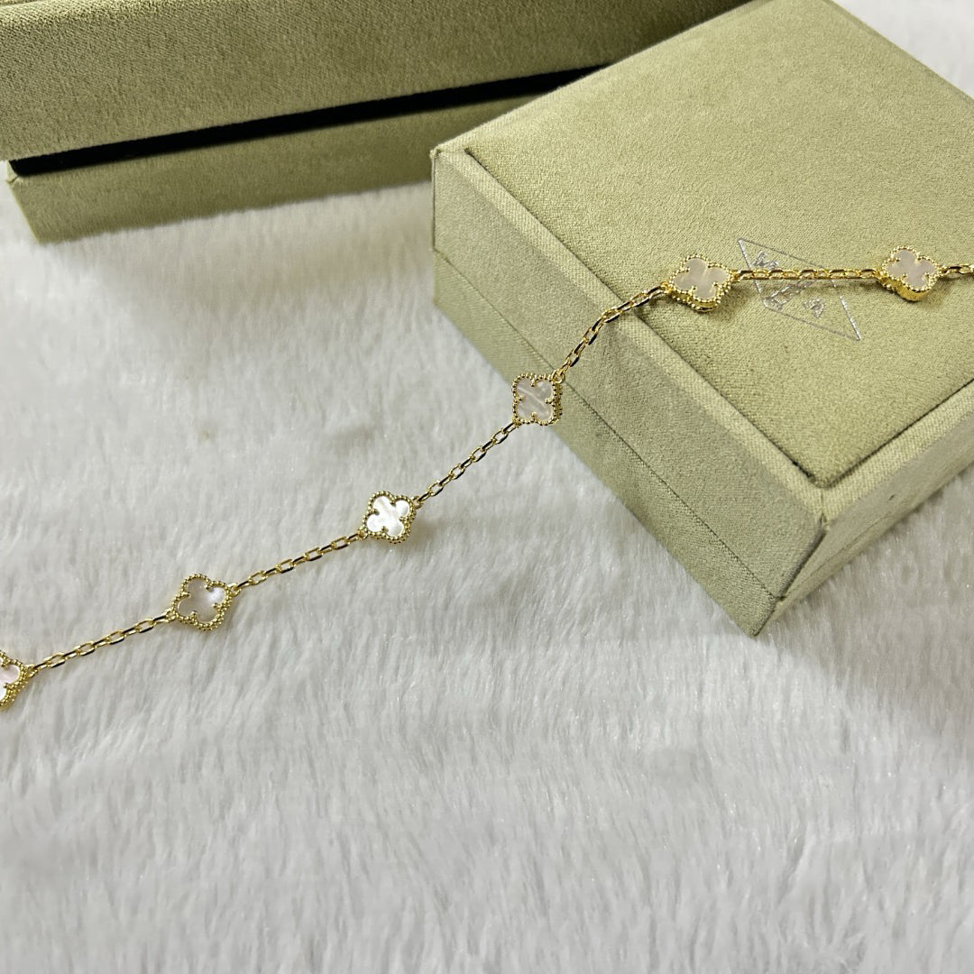 [ORA]CLOVER 6 MOTIF WHITE MOP BRACELET