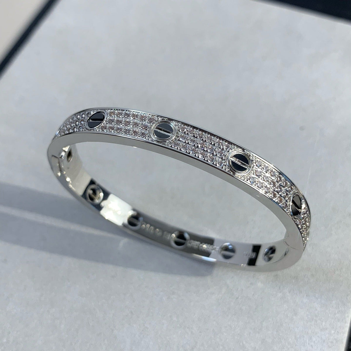 [ORA]LOVEブレスレット 6.1mm セラミック ダイヤモンドパヴェ