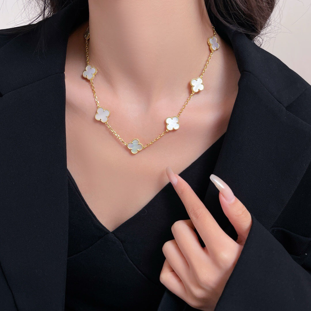[ORA]CLOVER 10 MOTIFS WHITE MOTHER OF PEARL NECKLACE