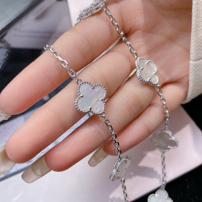 [ORA]CLOVER 10 MOTIFS WHITE MOTHER OF PEARL NECKLACE