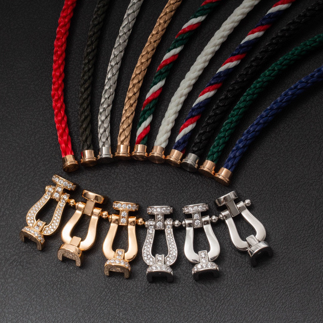 [ORA]FORCE LARGE HORSESHOE HALF DIAMOND BRACELET SILVER