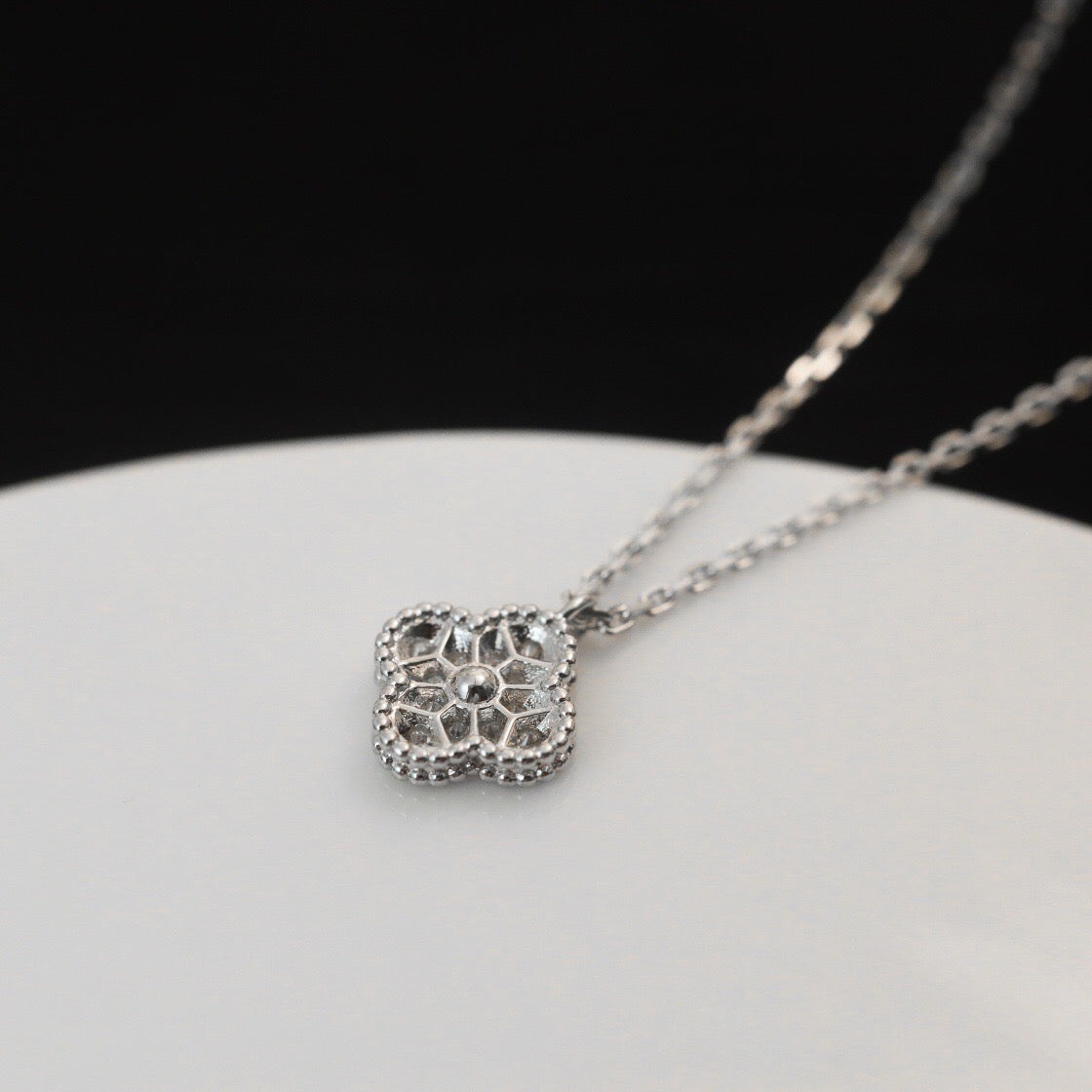 [ORA]CLOVER MINI 9.5MM PENDANT DIAMOND NECKLACE