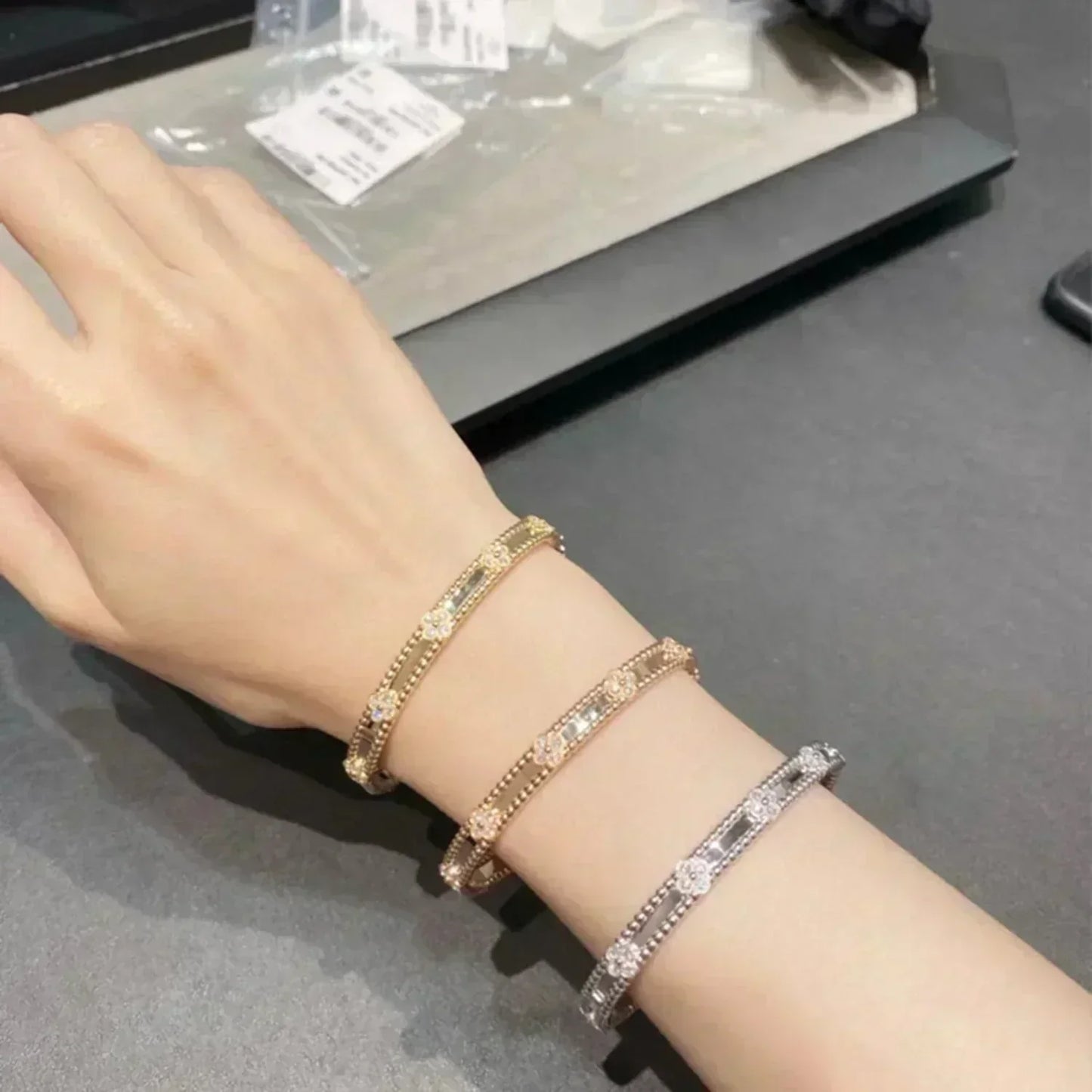 [ORA]CLOVER BRACELET 4MM DIAMONDS