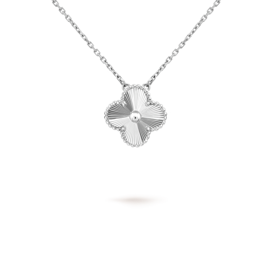 [ORA]CLOVER 15MM LASER NECKLACE SILVER
