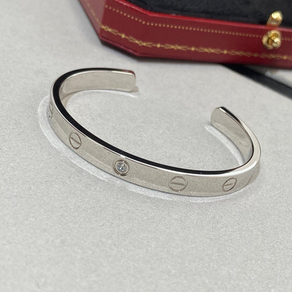 [ORA]LOVE BRACELET 6.1MM 1 DIAMOND OPEN CUFF