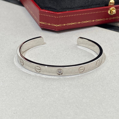 [ORA]LOVE BRACELET 6.1MM 1 DIAMOND OPEN CUFF