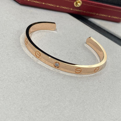 [ORA]LOVE BRACELET 6.1MM 1 DIAMOND OPEN CUFF