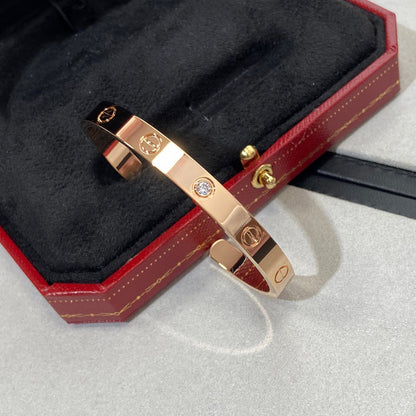 [ORA]LOVE BRACELET 6.1MM 1 DIAMOND OPEN CUFF