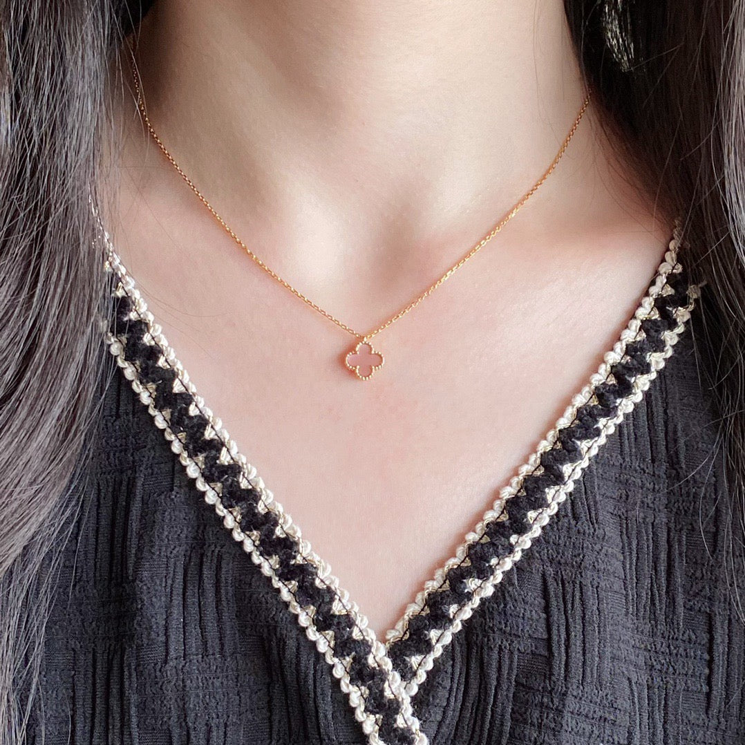 [ORA]CLOVER 9.5MM PINK MOTHER OF PEARL SINGLE FLOWER NECKLACE