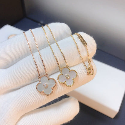 [ORA]CLOVER 15MM DIAMOND WHITE FRITILLARIA NECKLACE