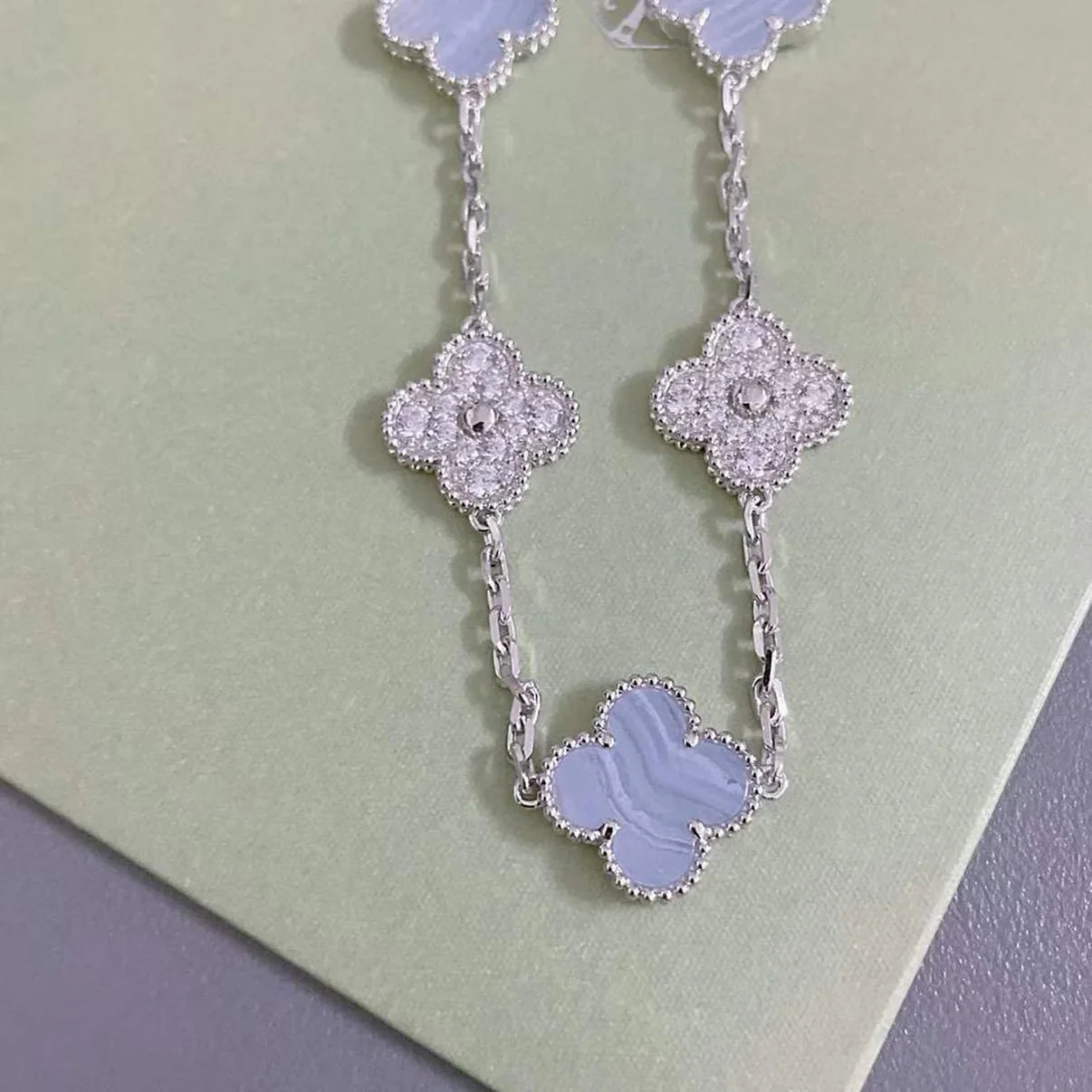 [ORA] CLOVER 5 MOTIF PURPLE CHALCEDONY BRACELET COLLECTION
