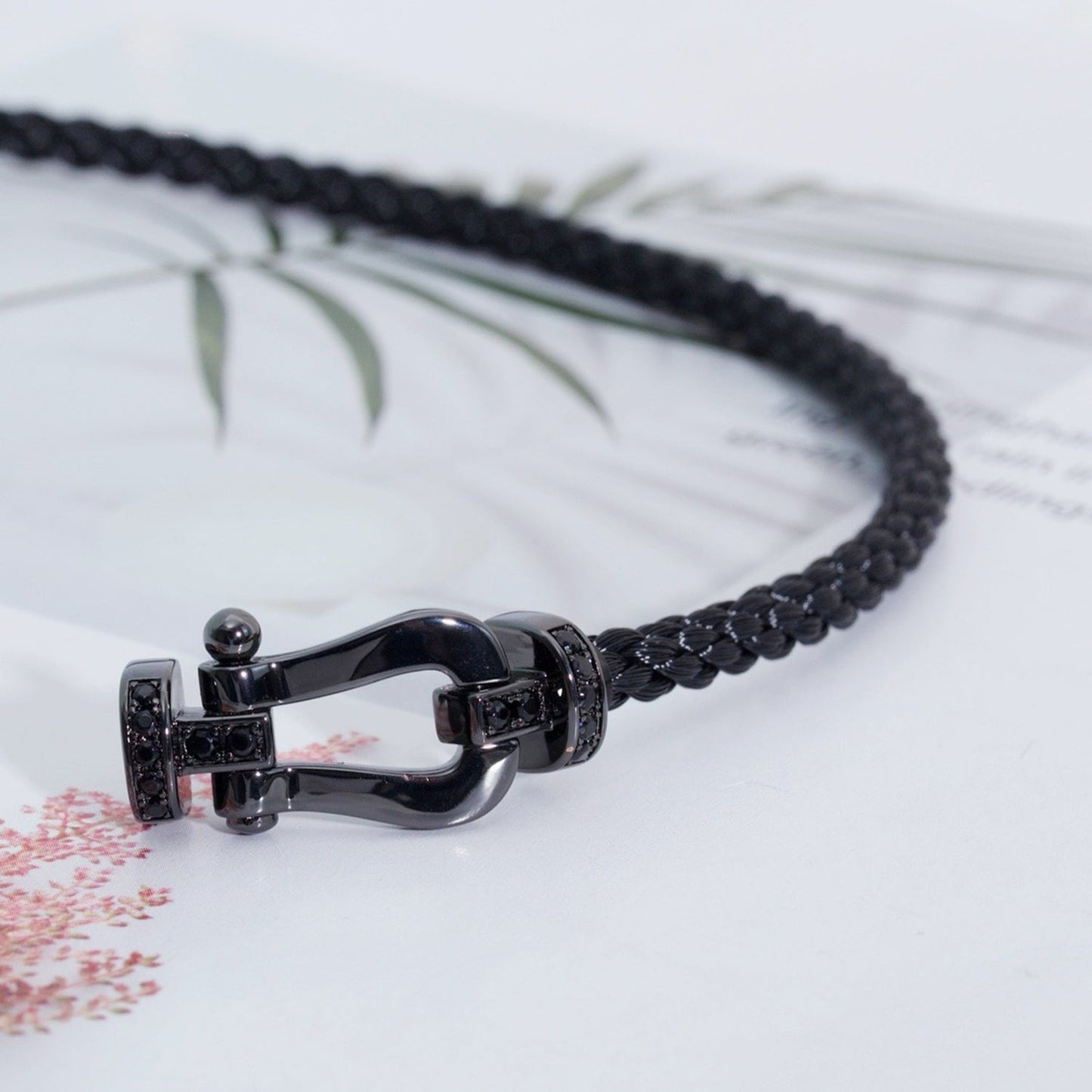 [ORA]FORCE LARGE SERIES HORSESHOE BLACK SAMURAI BRACELET