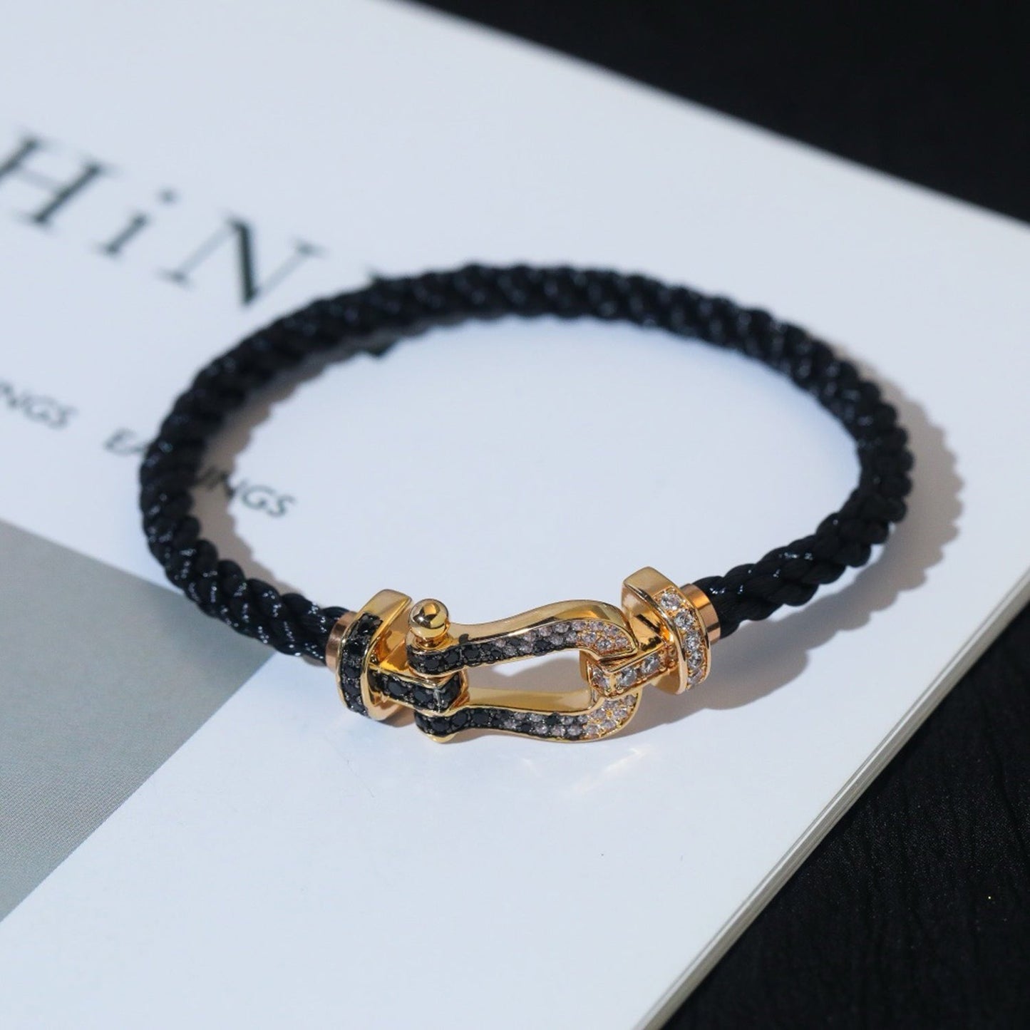[ORA]FORCE LARGE HORSESHOE BLACK WHITE DIAMOND BRACELET SILVER