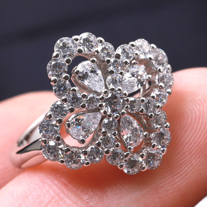 [ORA]LOOP RING FULL MOTIF DIAMANT 16MM SILBER