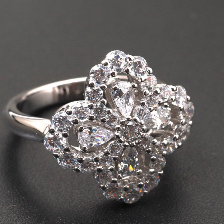 [ORA]LOOP RING FULL MOTIF DIAMANT 16MM SILBER