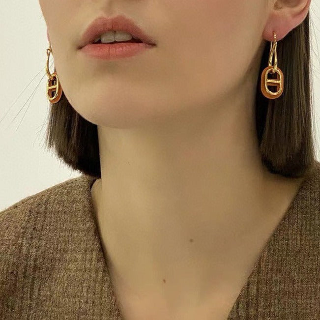 [ORA]HM O'MAILLON GOLD EARRINGS