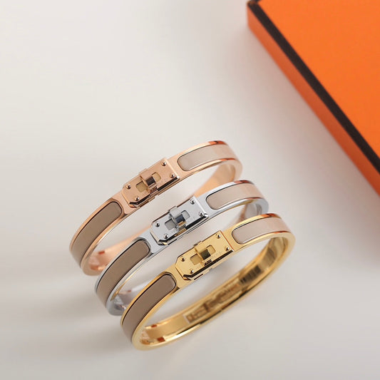 [ORA]HM KELLY GREY BRACELET