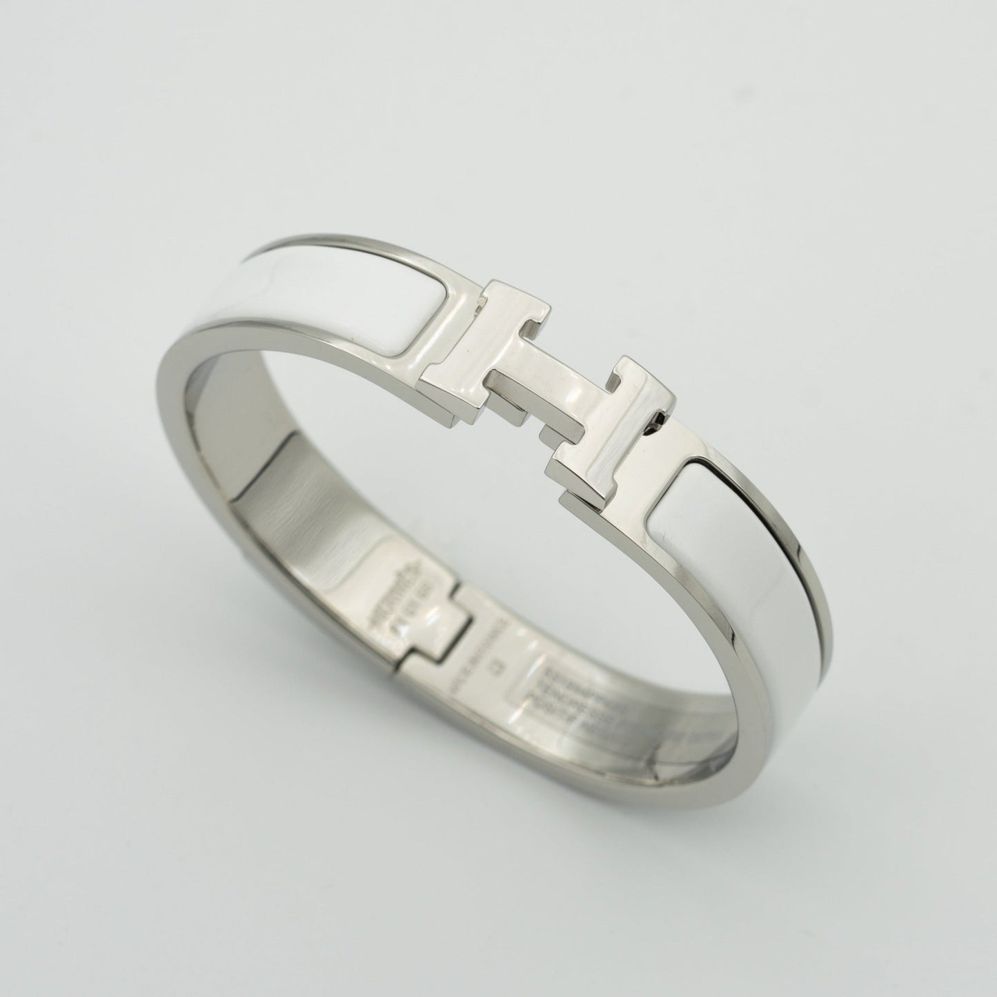 [ORA]H WHITE BRACELET